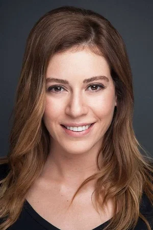  Sinem Kobal