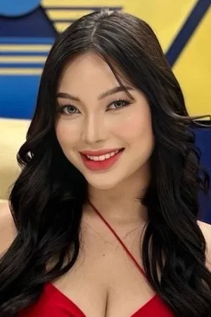  Divine Villareal photo