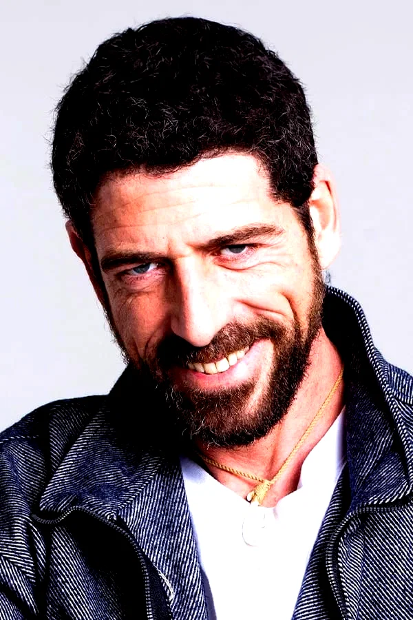  Cemal Hünal