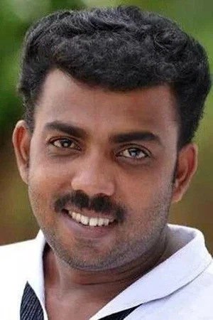 Azees Nedumangad photo