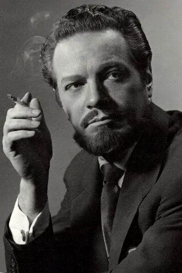  Alfred Drake
