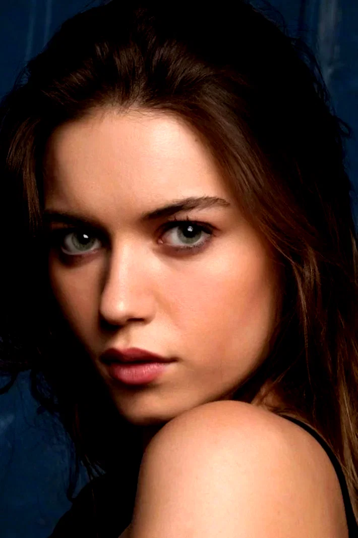  Afra Saraçoğlu