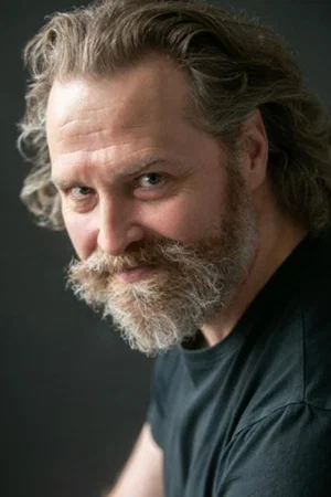  Adrian Relph