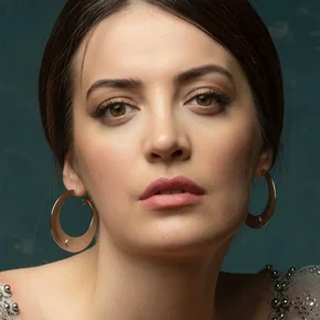 Photo star :  İrem Sak