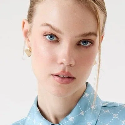  Jane Mirro