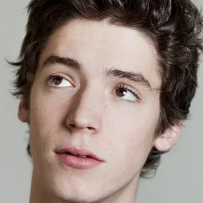 Photo star :  Pico Alexander