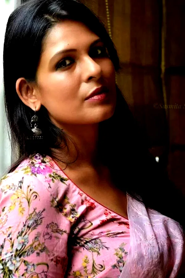  Ekavali Khanna