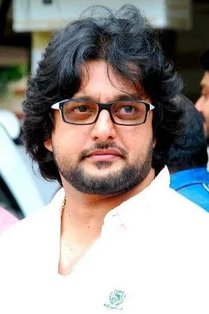  Madhu Warrier photo