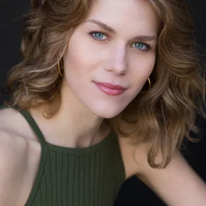 Photo star :  Ellyn Jameson
