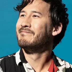 Photo star :  Mark Fischbach