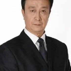 Photo star :  Yuan Zhong Yuan