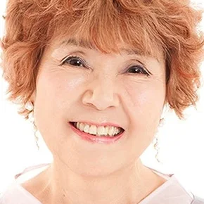 Photo star :  Nomura Michiko