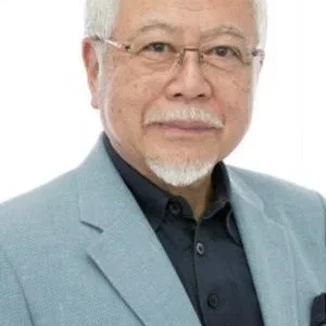  Osamu Saka