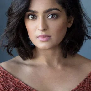 Photo star :  Mandeep Dhillon