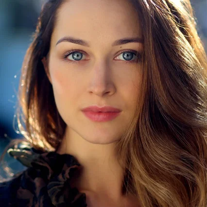  Hannah James