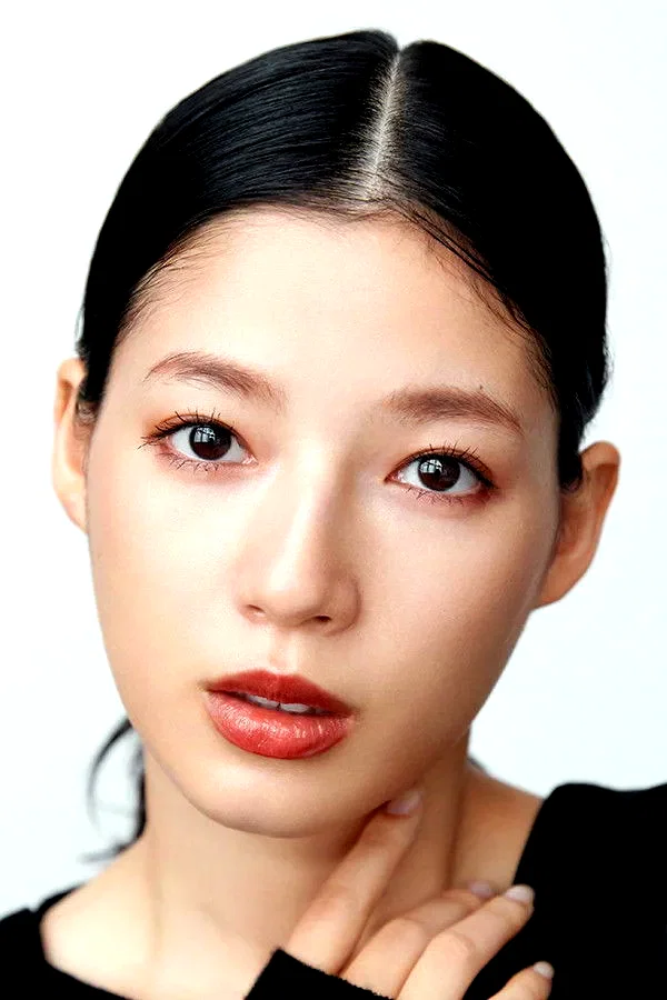  Anna Ishii