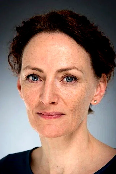  Susie Trayling