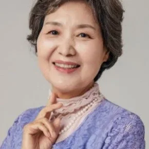 Photo star :  Kwon Min-kyung