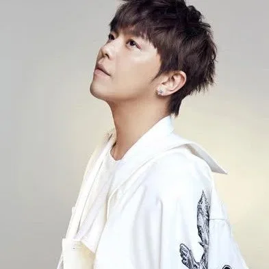  Alien Huang