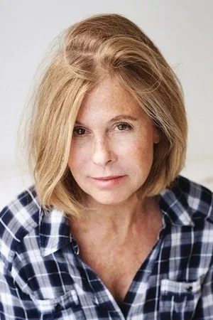Rebecca Pauly photo
