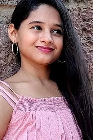  Mrunal Jadhav photo