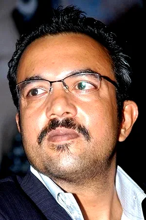  Apoorva Lakhia