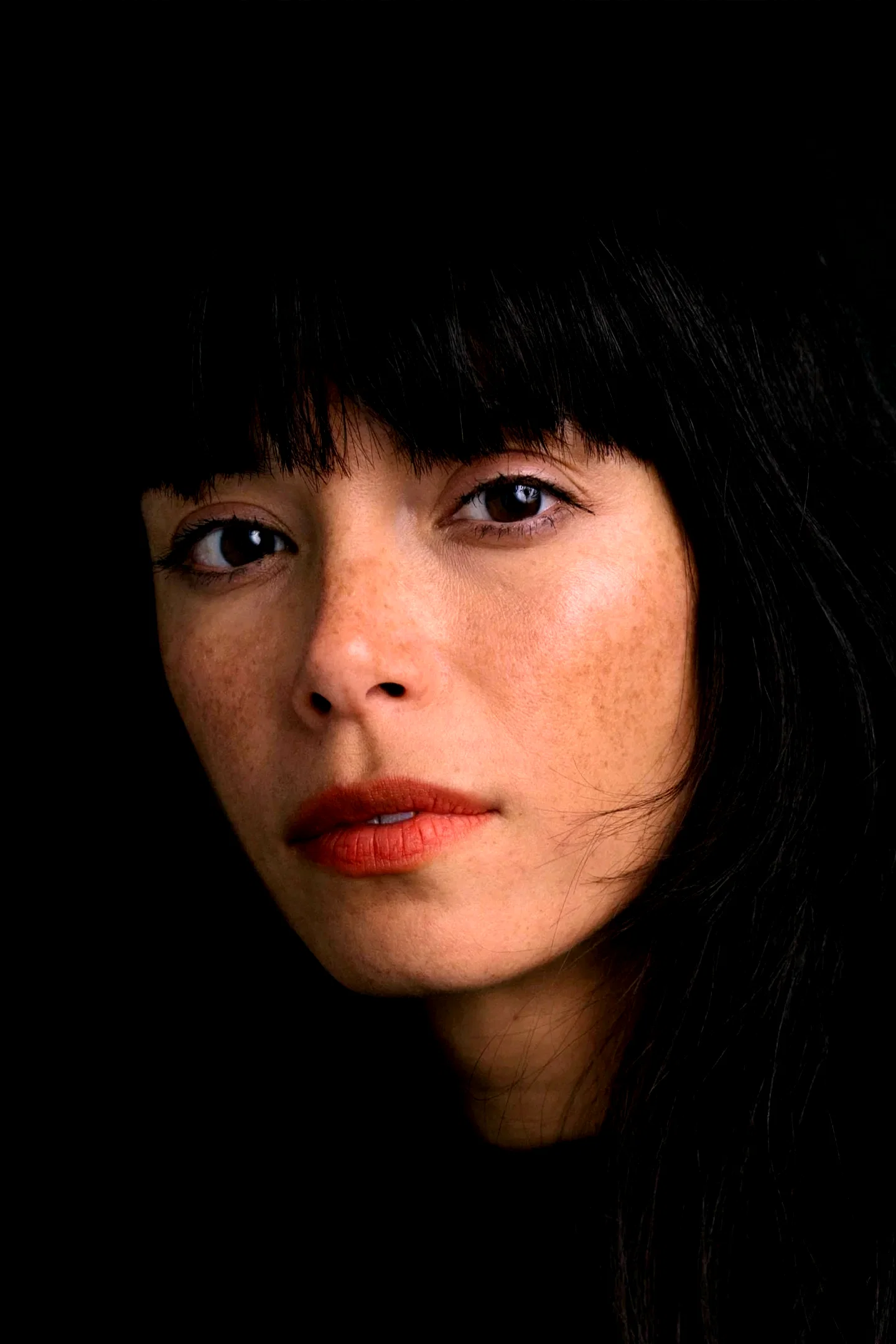  Mitzi Akaha