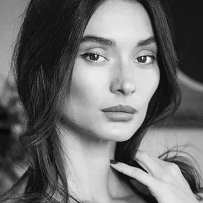 Photo star :  Errika Bigiou