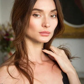 Photo star :  Errika Bigiou