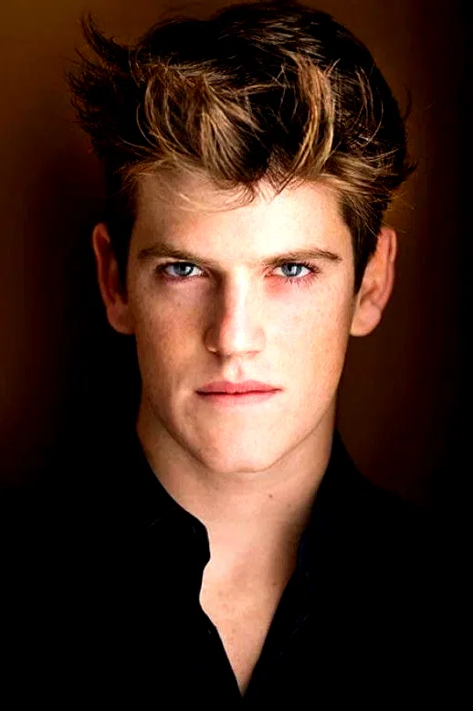  Miguel Bernardeau