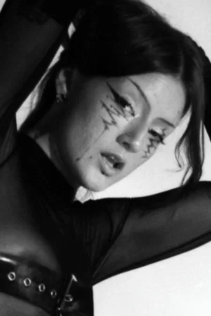  Zoe Angeli photo