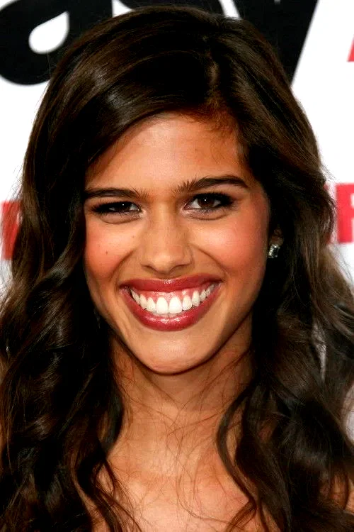  Mahaley Patel