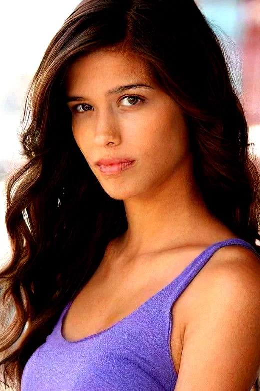  Mahaley Patel