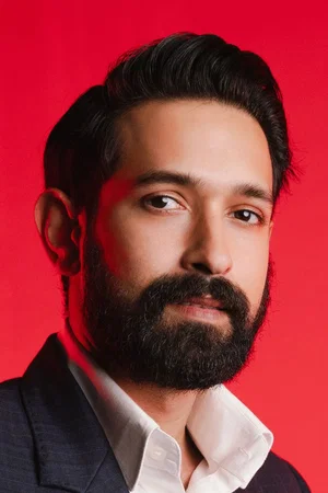  Vikrant Massey