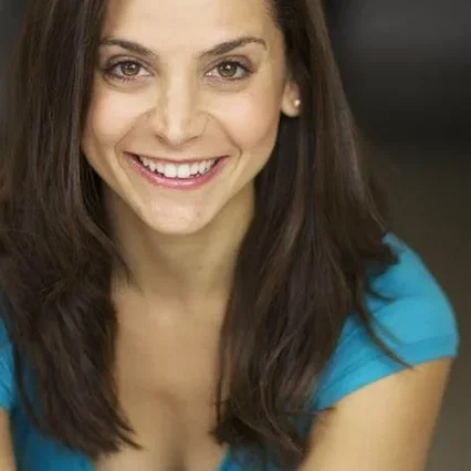  Danielle Sagona