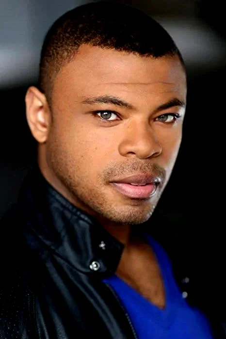  Donald Sales