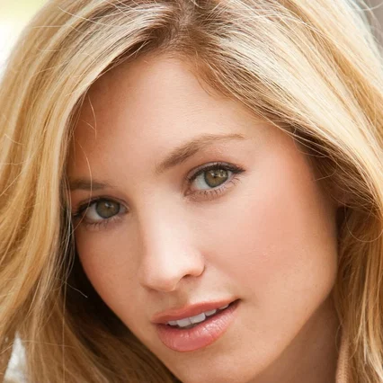  Brooke Butler