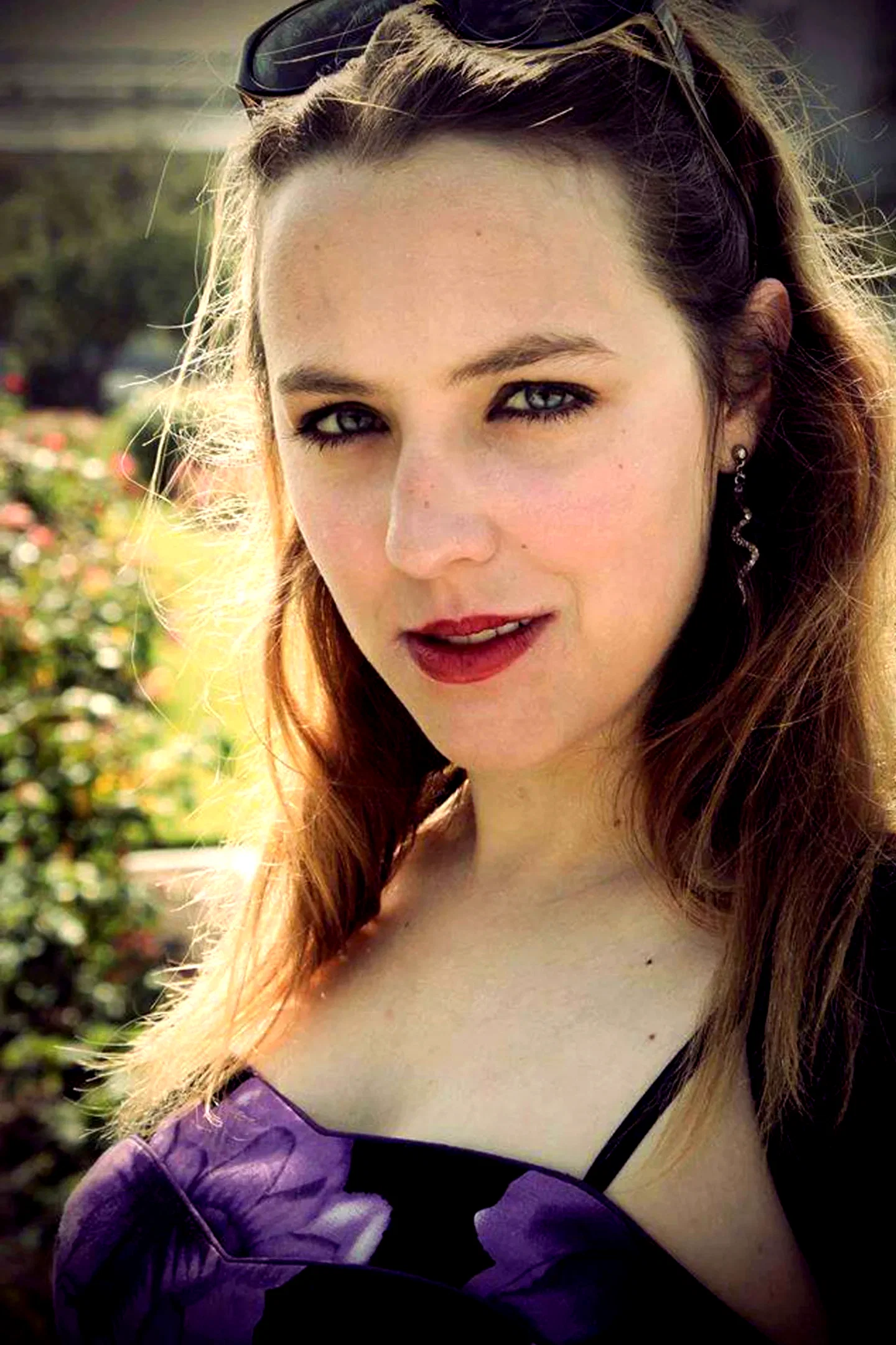  Emily Louise Rua