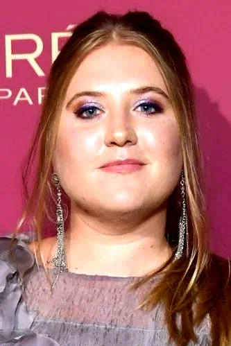 Jaicy Elliot