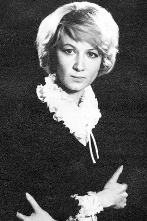 Alla Demidova