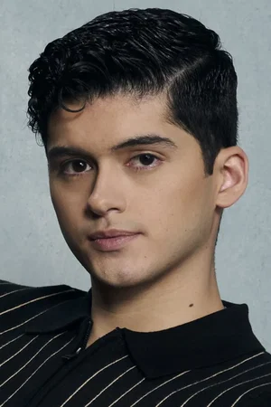  Max Pelayo