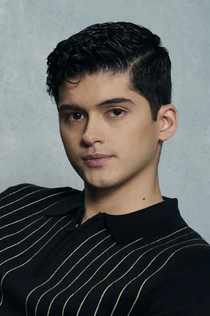  Max Pelayo