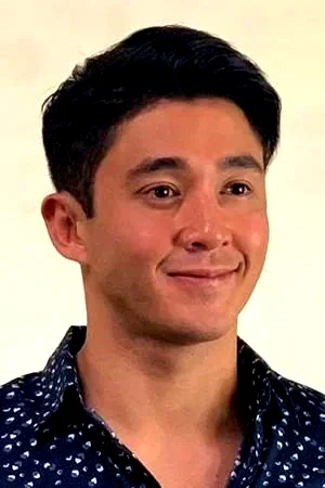  Arron Villaflor