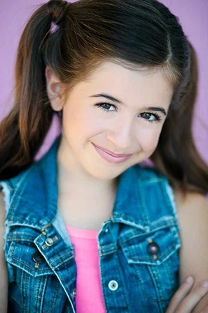  Tessa Espinola photo