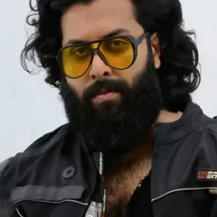  Abhimanyu Thilakan