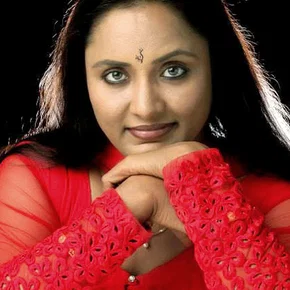 Photo star :  Nisha Sarangh