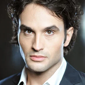 Photo star :  Kerem Can