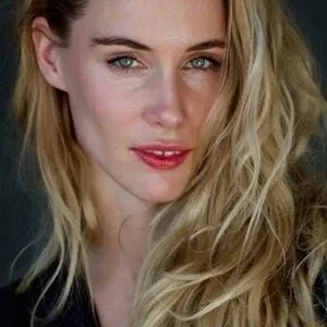  Sayla de Goede