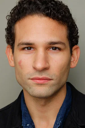  Maxwell Almono photo