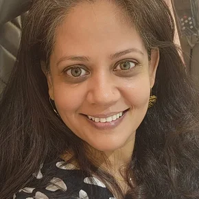 Photo star :  Mallika Prasad